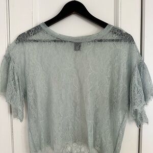Chic Lace Blouse in Soft Blue